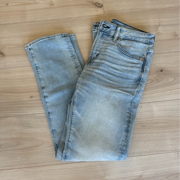 American Eagle Jeans - Picture 6 of 6